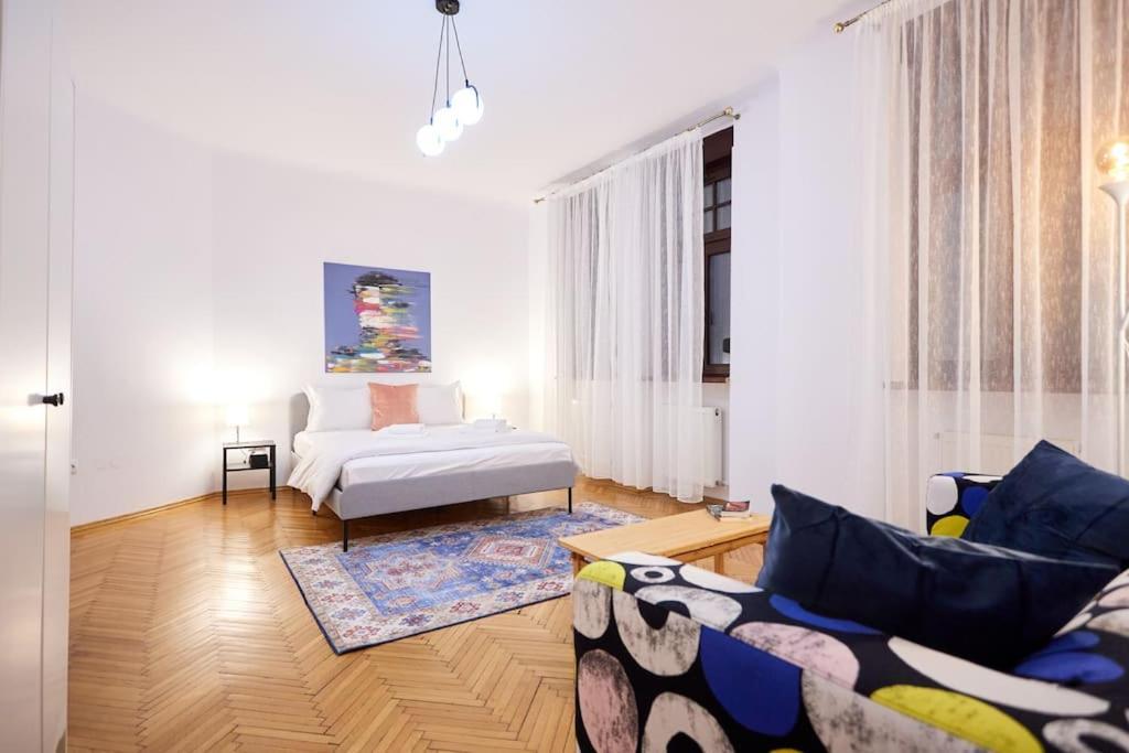 Caragiale Apartment بوخارست المظهر الخارجي الصورة